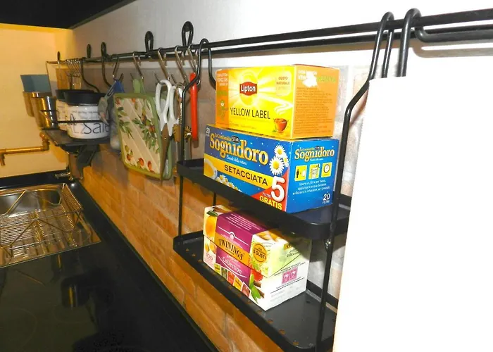 2nd Floor - 5 Terre *