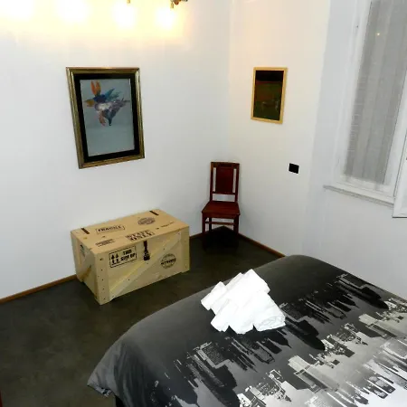 2nd Floor - 5 Terre Apartmán
