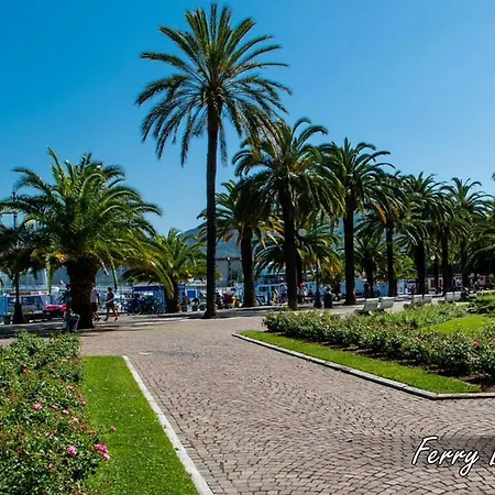 2nd Floor - 5 Terre Apartment La Spezia
